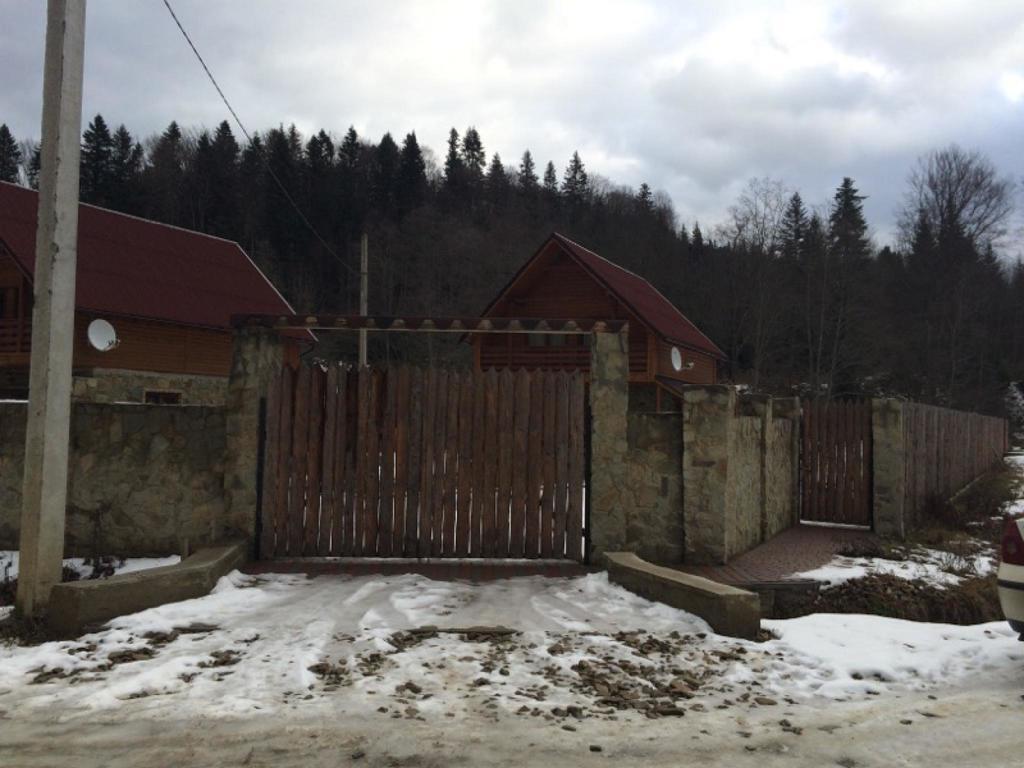 מיגובו Guest House In Carpathians מראה חיצוני תמונה